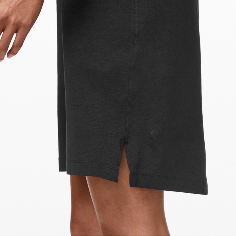 Lululemon Day Tripper Dress Black 12 NWT - Picture 5 of 7